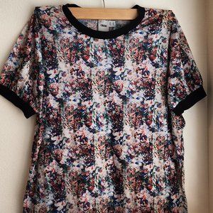 ASOS T-Shirt Pre-owned,  Size 8 US, Multicolor, Floral Print, Sheer